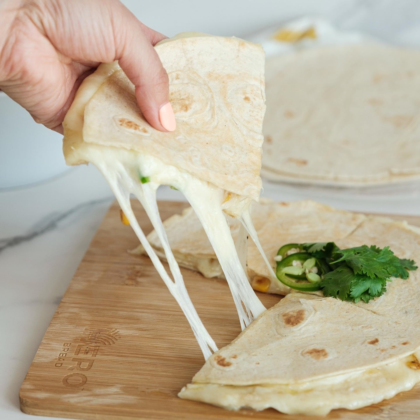 Hero Flour Tortilla - Delicious Tortilla Wraps | Soft Net Low Carb Tortillas | High Fiber, 1g Net Carbs & 80 Calories Per Serving (24 Tortillas, 4 Packs of 6)